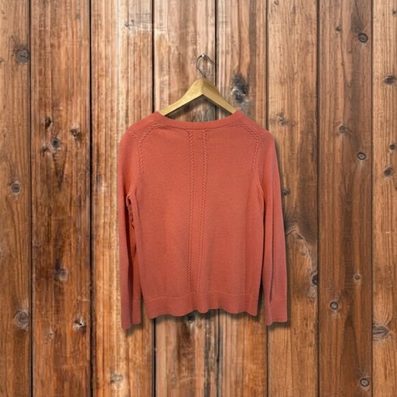Banana Republic Coral Crewneck knit Sweater - Medium - Picture 2 of 4